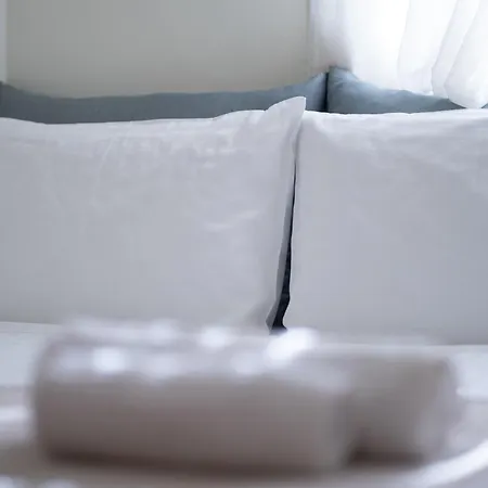 Studio Navarino Square - στούντιο διαμέρισμα πλατεία ναυαρίνου Apartment *