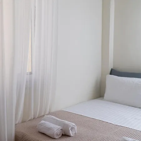 Apartment Studio Navarino Square - στούντιο διαμέρισμα πλατεία ναυαρίνου *