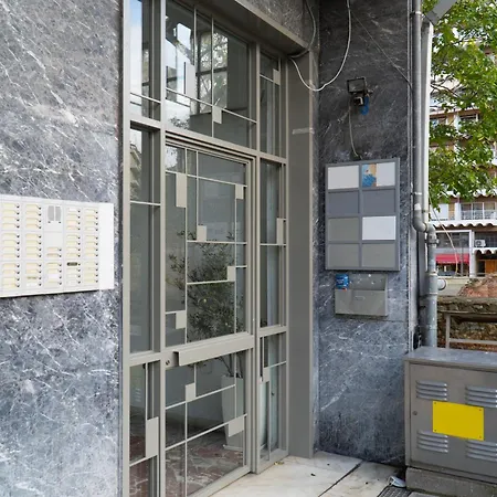 Studio Navarino Square - στούντιο διαμέρισμα πλατεία ναυαρίνου * Thessaloniki